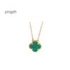 Van Clover Necklace Cleef Four Leaf Clover Neckces 18K Gold Plated Neckor Luxury Designer Halsband Fourleaf Vanly Clar Clover Fashion Pendant Halsband Weddin