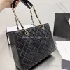 borsa di design borsa tote Top Caviar Pelle di vitello Borsa a mano classica scozzese trapuntata Borsa a tracolla con catena in metallo oro e argento Borsa da donna retrò all'aperto sotto le ascelle