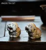 Boutique chá pet ornamentos pintados à mão tigre modelo mesa de chá decoração chinês yixing argila roxa conjunto de chá acessórios 240130