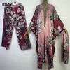 Dwuczęściowe spodnie kobiet Winyi 2024 Dwuczęściowy garnitur z paskiem głowy enagant drukowane Kimonos Batwing Sleeve Women Silk Floor Długość Moda