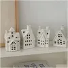 Decorazioni natalizie 1Pc Decorazioni Village House Moderna ceramica con nome Lampada da notte per camera da letto Decorazione natalizia da tavolo Celebrat Dhglj