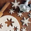 Baking Moulds 3Pcs Christmas Snowflake Cookies Biscuit Mold Fondant Sugar Craft Plunger Cookie Cutters Xams Snow Cupcake Cake Decorating