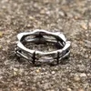 Cluster Rings 2024 Skeleton Bones Ring 316L Stainless Steel Skull Gothic For Men Women Fashion Rock Punk Jewelry Gift Drop