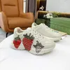 Designer sneakers rhyton casual skor läder tjock suled mens kvinnor pappa sneaker vintage chaussures snörning ökar plattform fritidskor 1,25 17