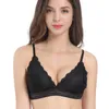 Reggiseni Set di reggiseni Donna Sexy Reggiseno sportivo in pizzo Senza anello in acciaio Beauty Back Avvolto sul petto Comfort Deep V Reggiseno elasticizzato Triangolo Coppa Biancheria intima imbottita YQ240203