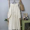 Casual Dresses 2024 Mori Girl Mid-Längd Dress Spring Solid Color Brodery Sweet Age Reducerande stor svängkjol