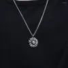 Colliers pendentifs Collier de fleurs de marguerite d'été pour hommes rétro personnalisé comme cadeau petit ami