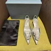 Topkwaliteit Nieuwe Origami-bloempompen Gepolijst leer Lage hak Puntige neus Slingbacks ballet flats schoenen instappers dames Luxe ontwerpers Geklede schoen Met doosmaat 35-42