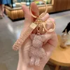 Инкрустированный бриллиантами брелок с медведем, женский милый креативный нежный медведь, подвеска для ключей от машины, сумка, подвесные украшения