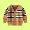 2022 Kids designer fashion Cardigan sweater plaid knit Cotton Pullover children printed sweaters Jumper wool blends boys girls clo1798097