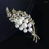 Brooches Elegant And Luxery Freshwater Pearl Wheat Delicate Temperament Plant Zircon Leaf Corsage Women Accessories Decoration