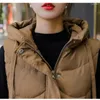 Vrouwen Vesten Herfst Vest Met Capuchon 2024 Korte Dons Katoenen Gewatteerde Jas Mouwloos Vrouwelijke Winter Vest Warme Sneeuwkleding