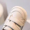 2023 primavera scarpe per bambini in pelle bambino ragazzi a piedi nudi suola morbida ragazze tennis all'aperto moda bambini piccoli sneakers 240126