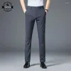 Calças masculinas terno de negócios inteligente casual plissado fino ajuste calças streetwear carga harajuku todos os jogos techwear masculino roupas de trabalho