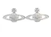 Ontwerper Vivienen Westwoods sieraden studs met een niche -ontwerp Franse haute couture temperament inzetstijl oorbel volledige diamant Saturn 1015622