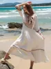 Robes décontractées Khalee YOSE Boho Rétro Robe de broderie florale Été Blanc Coton À manches longues Femmes Vocation Dames Beach Robes