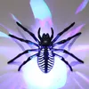 Feestdecoratie 1 stks Realistische Plastic Spin Met Lichten Fake Prank Prop Joke Spinnen Voor Halloween Decoraties Cadeau Gunsten