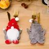 Party Decoration 8/4/1st Julkotlärhållare Knife Fork Pocket Picks Santa Claus Xmas Table Prover Cover Home Year Cookware Gift