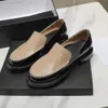 Loafers Sıradan Ayakkabı Kadın Tasarımcı Elbise Ayakkabı Kalın taban Çift Renk Ekleme Lefu Ayakkabıları Moda Deri Deri Der Deri Dip Partisi Marka Ayakkabı% 100 Gerçek Deri Ayakkabı