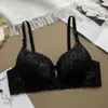 Bras Bras Plus Size 90B Push Up Bra Breathable Lace Bras Sexy Underwear For Women Bralette Lingerie Intimates ropa interior femenina YQ240203