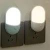 Luci notturne CORUI Lampada di emergenza a LED Lampada plug-in con interruttore Presa a due colori Camera da letto per soggiorno Comodino