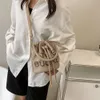 Niche mignon sac à bandoulière à bandoulière unique pour femmes, capable et polyvalent, sac seau pour femmes 2024 78% de réduction sur la vente en gros en magasin