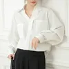 Blouses pour femmes Automne Poche Lâche Bureau Montre De Sport Élégant Blanc Lanterne Chemise À Manches Longues Femmes Casual Col Demi-Ouvert Chemisier Blusas