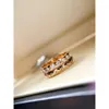 Desigenr Pierścienie Channell Jewelry High Edition wąskie wydanie szerokie edycja Pierścień z 18 -karatowym złotym diamentowym pierścieniem bez diamentów CNC Rzeźba ręka