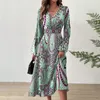 Robes décontractées robe de taille amincissante à manches longues rétro style ethnique imprimé midi femme avec col en V silhouette a-ligne pour un