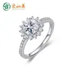 Bandringar Vind One Cadfc Snowflake Mosang Stone Womens Ring som en gåva till flickvän S925 Sterling Silver Ring Jeya