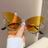 Solglasögon Zilead Luxury Glitter Diamond Butterfly Women mode överdimensionerade Rimless Sun Eglases Vintage Ladies Eyewear Gafas
