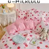 Strawberry Rabbit Cartoon Comforter Queen King Bedding Set Bedlarna och örngott Lyxig rosa täcken täckning 240131