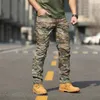 Män avslappnade lastbyxor Militär armé Taktiskt arbete Pant Male Slim Fit Outwear vandringsbyxor Camouflage Sports Combat Overalls 240125