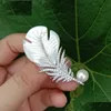 Pins, Brooches Pins Brooches Y.Ying Natural White Sea Shell Mop Carved Leather Shape Cz Pave Pearl Brooch Q231107 Drop Delivery Jewel Dhmk0