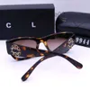 Designer Chanells Lunettes de soleil Cycle Luxury Fashion Sports Polarize Sunglass Men Femme Summer Hiver Vintage Drive Beach Baseball Black Blanc Square Salle