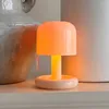 Veilleuses Mini bureau LED lampe de coucher de soleil créatif USB Rechargeable Table de champignon pour café Bar décor à la maison El chambre