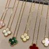 van clover Necklace for Women 18k Pendant Small and Colorless Collar Chain Inns Valentines Day Best Friend Gift