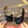 Spring Autumn Girls Leather Shoes Cute Bow Toddler Girl Shoes Soft Bottom Fashion Pearl Kids Princess Shoes 240119