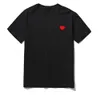 2024 Gioca t-shirt da uomo Designesr Red Commes Heart Donna Garcons s Badge Des Quanlity Ts Cotton Cdg Ricamo Manica corta bb