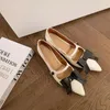 Scarpe eleganti a punta Tacchi spessi Retro Farfalla alta Singolo Temperamento nero Francese Dolce Mary Jane Primavera da donna