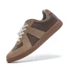 Kvinnliga Leisure Leather Men äkta avslappnade sneakers zapatos mujer mens kvinnliga tennis sneakers skor 2 95 s