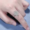 Anéis de banda S925 Sterling Silver Sunflower Moissanite Ring Acessórios Anel de simulação i9yn