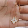 Van Clover Collier Cleef Fleurs Colliers Vanly Clover Fleur Unique Lucky Grass Femmes Plein Diamant Pendentif V Plaqué Or 18 Carats Or Rose Serrure Chaîne en Os