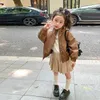 Vestes manteaux filles café cuir automne saison vêtements pour enfants veste Cardigan bouton vêtements d'extérieur solide plissé Cool