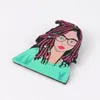 Broches punk cool tresse fille porter des lunettes acrylique pour femmes en résine imprime