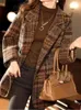 女性のスーツYitimoky Plaid Wool Blazers for Women 2024 Fashion Office Ladies Notched Double Brethided Coat