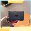 Unisex Womens Men Designer Keychain Key Bag Fashion Leather Purse Keyrings Brand Coin Pouch Mini Wallets Coin Credit Card Holde Ff131 792