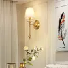 Vägglampor koppar material ljus sconce led lampa för sovrum badrum nordiskt guld hem loft luminaria dekor tyg belysning fixturer