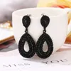 Pendientes cortos 2024 Z Negro En forma de gota Medio Hueco Rhinestone Fiesta de cumpleaños Regalo