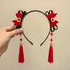 Acessórios para o cabelo do ano chinês estilo antigo crianças peruca trançada banda de cabeça garoto tang terno de arco de arco vermelho chapéu hanfu cocar